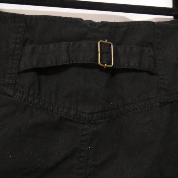 H&M | size 8 | Elegant Black Cotton Mini Skirt | Button Front | Buckle Back - Picture 10 of 14